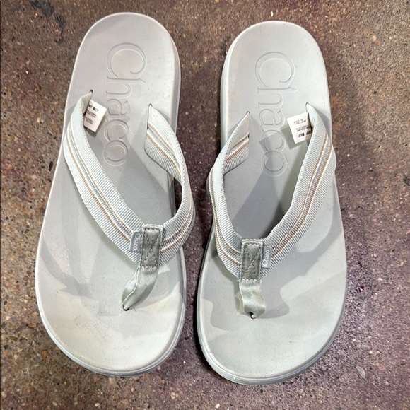 Chaco Flip Flops - Picture 1 of 4